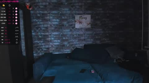 Mark online show from 1, 2, 2026