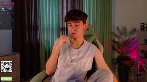 Snapshot of mark_safr chatting on 16, 10, 2025 Mark online show from 16, 10, 2025