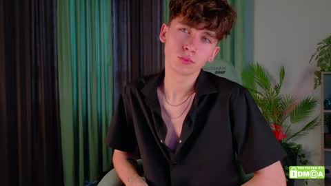 Snapshot of mark_safr chatting on 10, 2, 2026 Mark online show from 10, 2, 2026