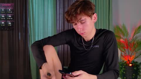 Snapshot of mark_safr chatting on 15, 3, 2026 Mark online show from 15, 3, 2026