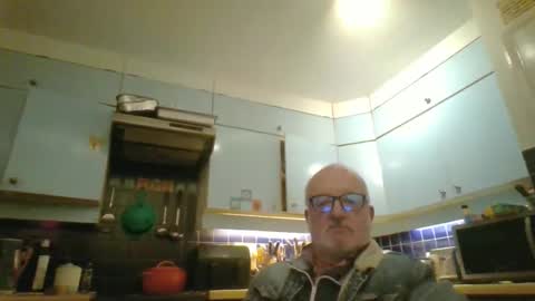 Snapshot of markandrew123 chatting on 19, 2, 2026 markandrew123 online show from 19, 2, 2026