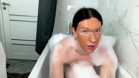 Mark online show from 21, 2, 2025