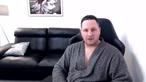 Snapshot of marko66999 chatting on 15, 11, 2025 Master online show from 15, 11, 2025