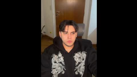 Snapshot of markuss_b chatting on 19, 6, 2026 markuss_b online show from 19, 6, 2026