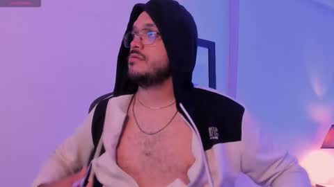 Mark  online show from 23, 11, 2025