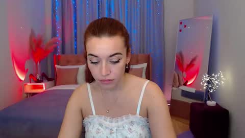 Snapshot of marladewis chatting on 16, 10, 2025 MarlaDewis online show from 16, 10, 2025