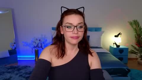 Snapshot of marladewis chatting on 4, 4, 2026 MarlaDewis online show from 4, 4, 2026