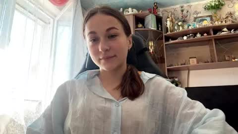 Snapshot of marlenahuit chatting on 5, 6, 2026 Lena online show from 5, 6, 2026