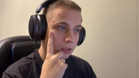 Snapshot of maroooa chatting on 20, 12, 2025 Marko online show from 20, 12, 2025