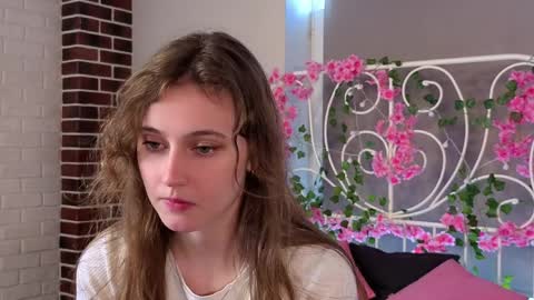 Snapshot of marquitamergel chatting on 8, 4, 2026 Andriella online show from 8, 4, 2026