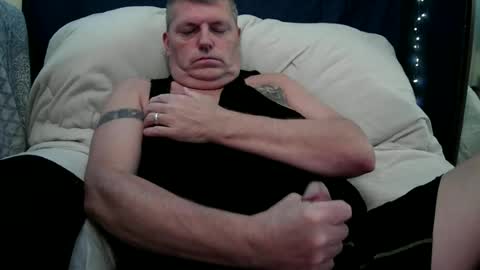 marriedguyold online show from 2, 7, 2026