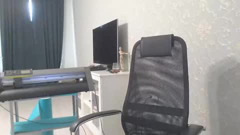 Marselle online show from 24, 2, 2025