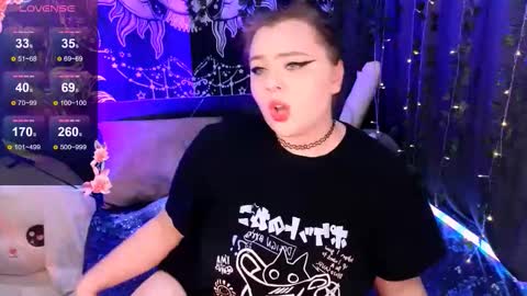 Snapshot of marshmallowbeauty_ chatting on 9, 11, 2025 marshmallowbeauty_ online show from 9, 11, 2025