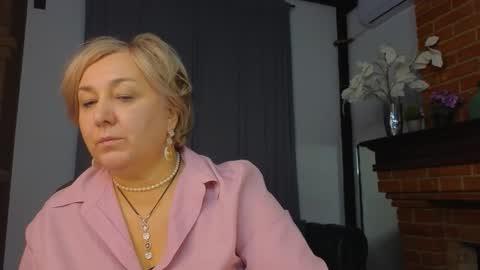 Snapshot of marta_wils chatting on 11, 10, 2025 marta_wils online show from 11, 10, 2025