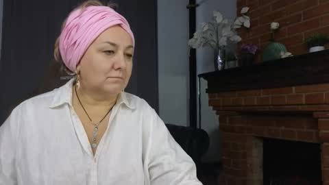 Snapshot of marta_wils chatting on 14, 10, 2025 marta_wils online show from 14, 10, 2025