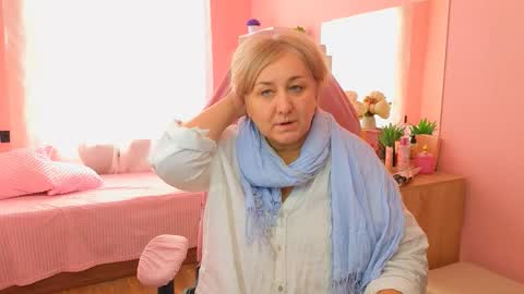 Snapshot of marta_wils chatting on 15, 10, 2025 marta_wils online show from 15, 10, 2025