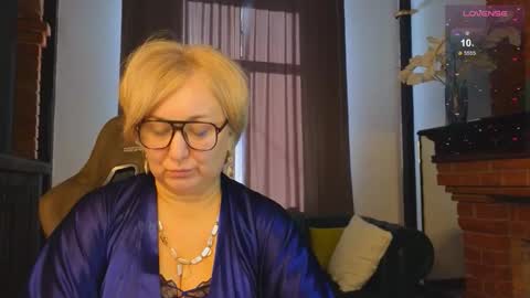 Snapshot of marta_wils chatting on 24, 10, 2025 marta_wils online show from 24, 10, 2025