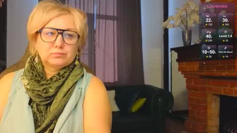 Snapshot of marta_wils chatting on 27, 10, 2025 marta_wils online show from 27, 10, 2025