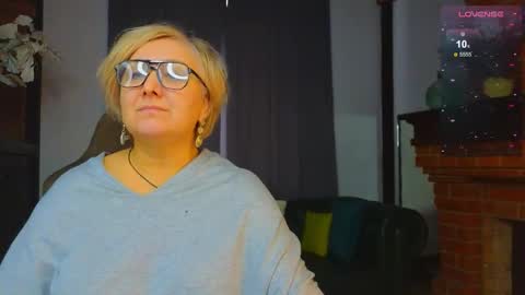 Snapshot of marta_wils chatting on 29, 10, 2025 marta_wils online show from 29, 10, 2025