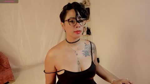 Josephine  online show from 18, 3, 2026