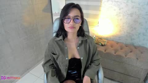 Martina online show from 4, 12, 2024