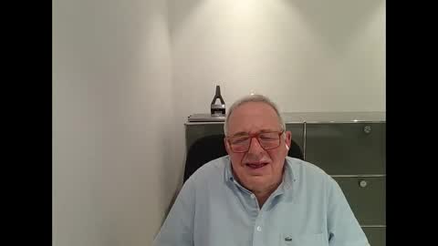 Snapshot of martin_1947 chatting on 4, 10, 2025 martin_1947 online show from 4, 10, 2025
