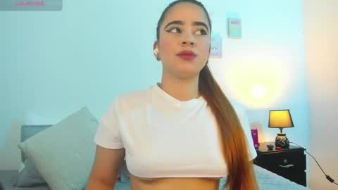 C A R O L I N A  online show from 21, 3, 2026