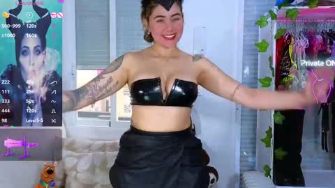 MARTINA  online show from 1, 3, 2025