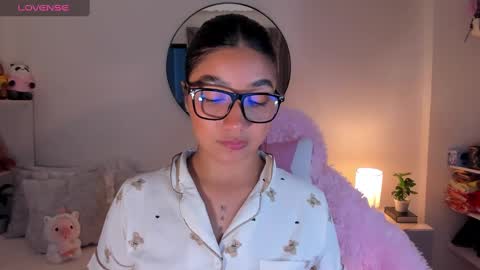 Snapshot of martina_monst chatting on 7, 3, 2025 martina Monst online show from 7, 3, 2025
