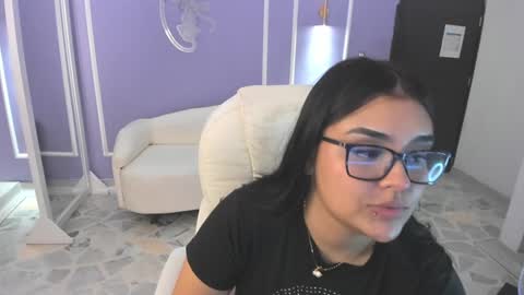 Snapshot of martina_saenz1 chatting on 29, 1, 2025 Martina online show from 29, 1, 2025
