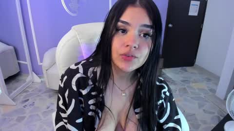 Snapshot of martina_saenz1 chatting on 30, 1, 2025 Martina online show from 30, 1, 2025