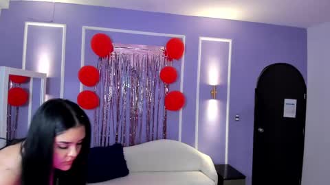 Snapshot of martina_saenz1 chatting on 25, 2, 2025 Martina online show from 25, 2, 2025