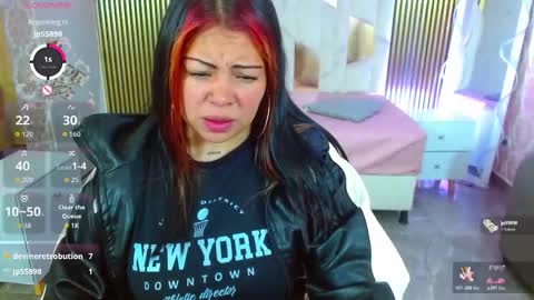 Hey im martina online show from 17, 11, 2025