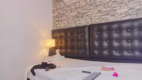 Martina online show from 12, 9, 2025