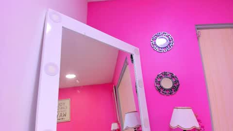 Martina Aldana online show from 18, 9, 2025