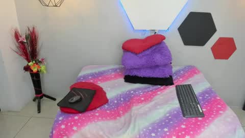 Snapshot of martinaclark chatting on 6, 1, 2025 Martina online show from 6, 1, 2025