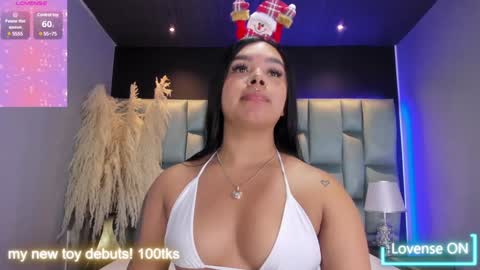 Martina Garcia online show from 5, 12, 2024