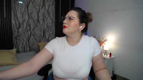 Martina  online show from 14, 2, 2025