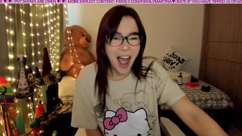 Snapshot of martinatina chatting on 23, 10, 2025 MARTINA online show from 23, 10, 2025