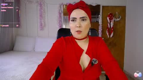 Antonella Martini online show from 7, 10, 2025