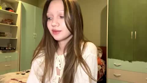 Emily online show from 27, 9, 2025