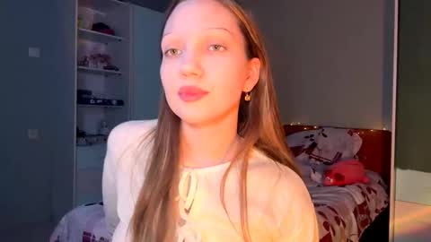 Emily online show from 28, 9, 2025