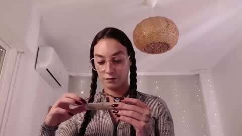 MartycaBee online show from 3, 11, 2025