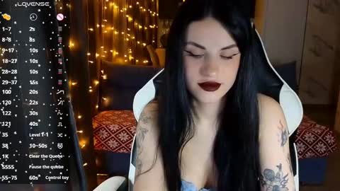 Snapshot of mary___moore chatting on 20, 12, 2024 Maria online show from 20, 12, 2024