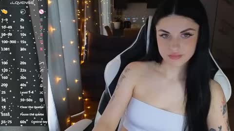 Snapshot of mary___moore chatting on 4, 3, 2025 Maria online show from 4, 3, 2025