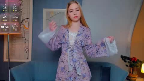 Snapshot of mary_hope_u chatting on 9, 10, 2025 Mary online show from 9, 10, 2025