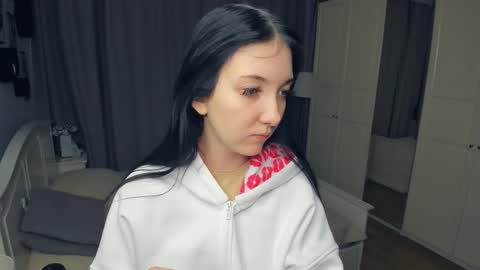 Snapshot of mary_loky chatting on 9, 1, 2026 Mary online show from 9, 1, 2026