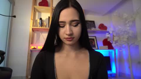 Snapshot of mary_lori chatting on 14, 9, 2025 Mary online show from 14, 9, 2025