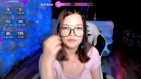 Snapshot of mary_lunar chatting on 23, 10, 2025 Mary online show from 23, 10, 2025