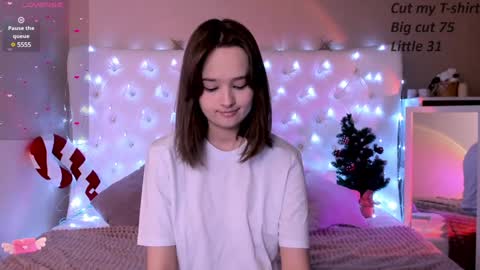 Snapshot of mary_u chatting on 10, 1, 2025 Ur Mary online show from 10, 1, 2025